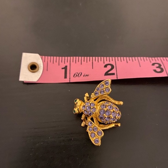 Gold-tone Bumblebee Brooch NWOT - Picture 4 of 8